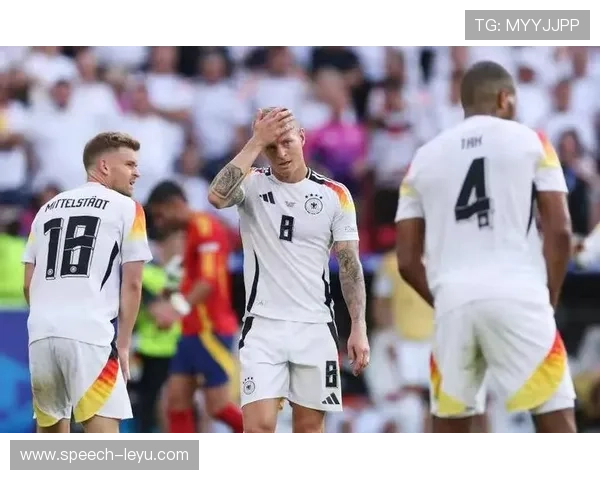 欧冠焦点战爆冷门，豪门球队意外落败引球迷热议