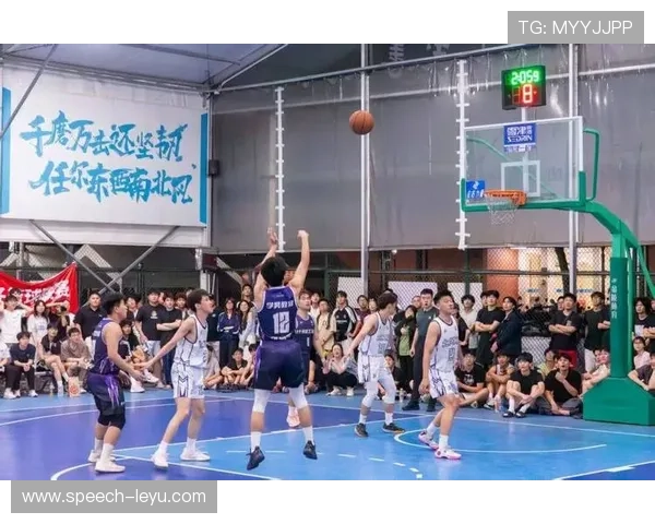 网坛劲旅激战四强球员角逐年度重大赛事荣耀