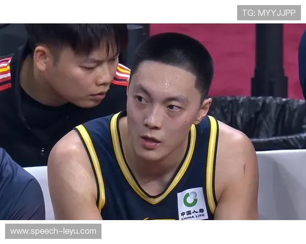 胡明轩三分命中率回升季后赛后卫对位优势明显 胡明轩三分命中率回升季后赛后卫对位优势明显